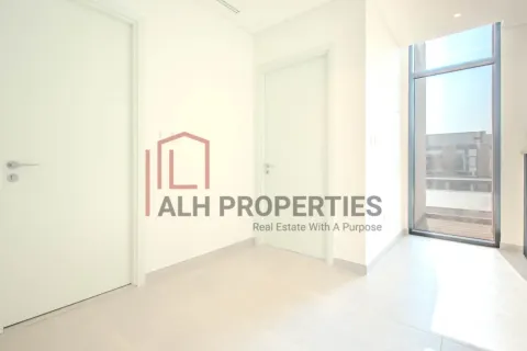 Townhouse in Mudon, Dubai 3 bedrooms, 168 sq.m. № 92765 - photo 17