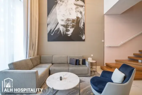 Hotel Apartment in Business Bay, Dubai 1 bedroom, 102 sq.m. № 92761 - photo 13