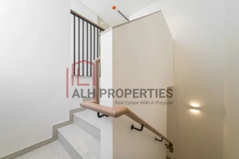 Townhouse in Mudon, Dubai 3 bedrooms, 206 sq.m. № 92763 - photo 18