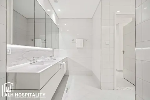 Hotel Apartment in Deira, Dubai 1 bedroom, 102 sq.m. № 92767 - photo 10