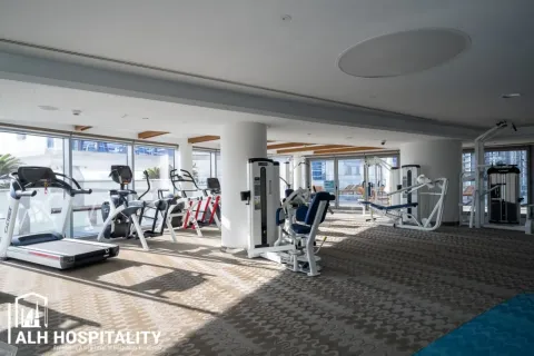 Hotel Apartment in Deira, Dubai 1 bedroom, 102 sq.m. № 92767 - photo 17