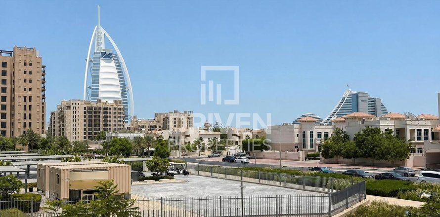 شقة في Umm Suqeim 3, ام سقيم, دبي 2 غرف نوم, 121.7 م² رقم 134245