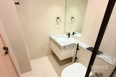 Adosado en Damac Lagoons, Dubai, 4 dormitorios, 212 m², № 122320 - foto 10