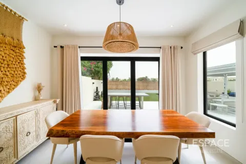 Villa en Springs 12, The Springs, Dubai, 3 dormitorios, 281 m², № 122321 - foto 4