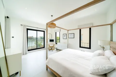 Villa en Springs 12, The Springs, Dubai, 3 dormitorios, 281 m², № 122321 - foto 12