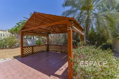Villa en The Springs, Dubai, 3 dormitorios, 245 m², № 122318 - foto 3