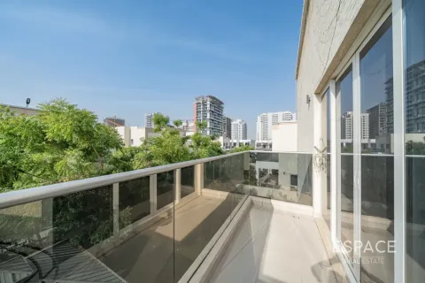 Villa en Al Furjan, Dubai, 4 dormitorios, 378 m², № 122319 - foto 8