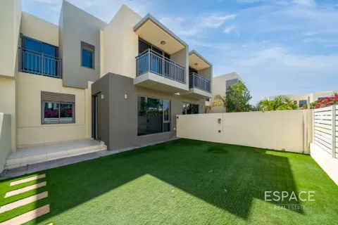 Villa en Dubai Hills Estate, Dubai, 3 dormitorios, 207 m², № 122323