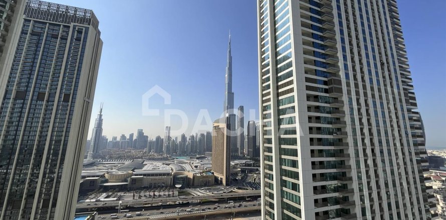 Apartamento en Downtown Dubai (Downtown Burj Dubai), Dubai, 3 dormitorios, 157.9 m², № 6648