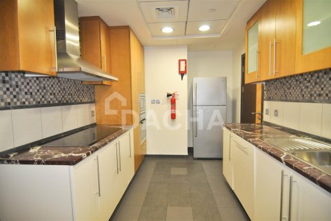 Apartamento en Jumeirah Beach Residence, Dubai, 4 dormitorios, 288.5 m², № 6646 - foto 7