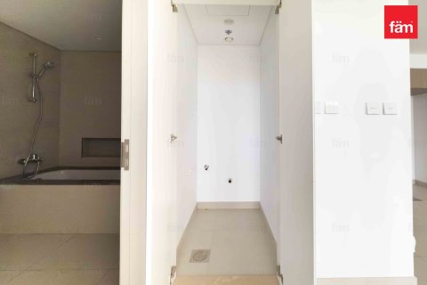 Apartment in Dubai 1 bedroom, 74.7 sq.m. № 93749 - photo 5