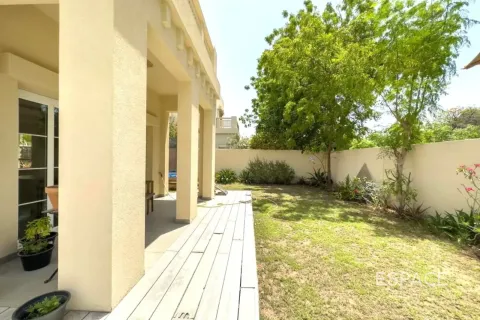 Villa en The Lakes, Dubai, 3 dormitorios, 243 m², № 122311 - foto 6