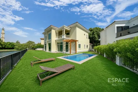 Villa en Jumeirah Islands, Dubai, 5 dormitorios, 520 m², № 122314 - foto 20