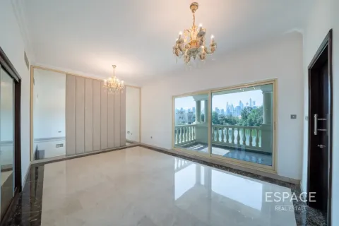 Villa en Jumeirah Islands, Dubai, 5 dormitorios, 520 m², № 122314 - foto 6