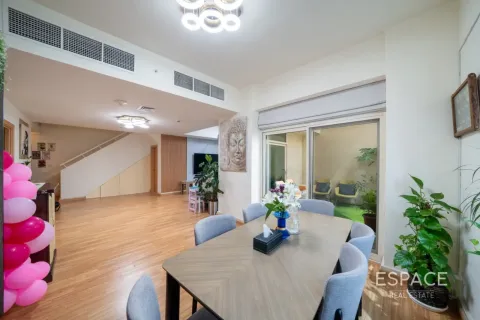 Apartamento en Dubai Marina, Dubai, 3 dormitorios, 238 m², № 122316 - foto 16