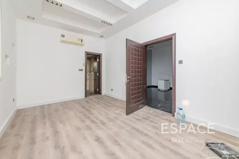 Villa en Meadows, Dubai, 5 dormitorios, 373 m², № 122313 - foto 6