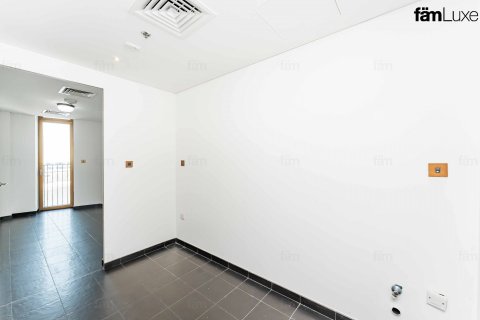 Apartment in Dubai 3 bedrooms, 250.7 sq.m. № 23073 - photo 5