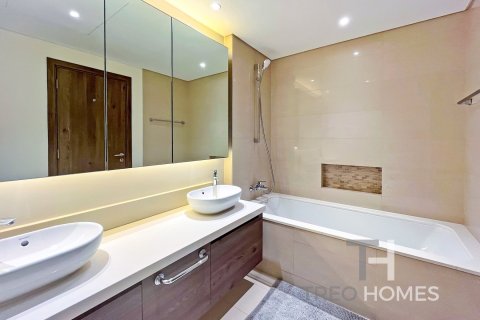 Apartment in The cove, Dubai Creek Harbour (The Lagoons), Dubai 2 bedrooms, 124 sq.m. № 13430 - photo 12