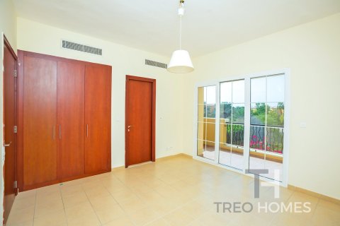 Villa in Arabian Ranches, Dubai 2 bedrooms, 203 sq.m. № 13420 - photo 9