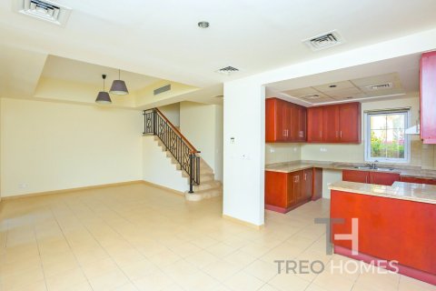 Villa in Arabian Ranches, Dubai 2 bedrooms, 203 sq.m. № 13420 - photo 7