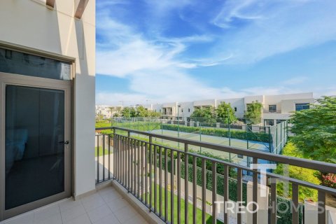 Maison de ville à Town Square, Dubai, 4 chambres, 228 m², № 13419 - photo 11