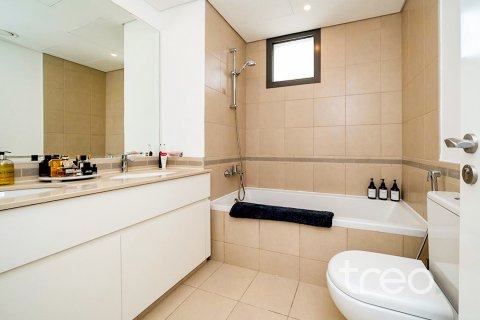 Apartamento en Town Square, Dubai, 3 dormitorios, 12.91 m², № 123597 - foto 12