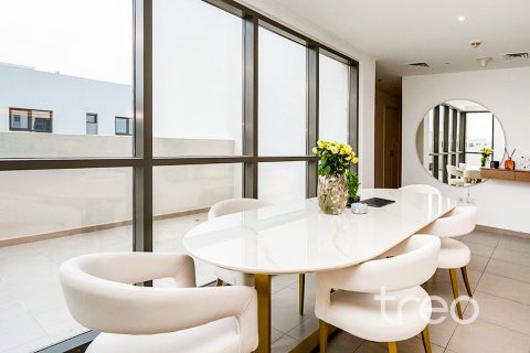 Apartamento en Town Square, Dubai, 3 dormitorios, 12.91 m², № 123597 - foto 6