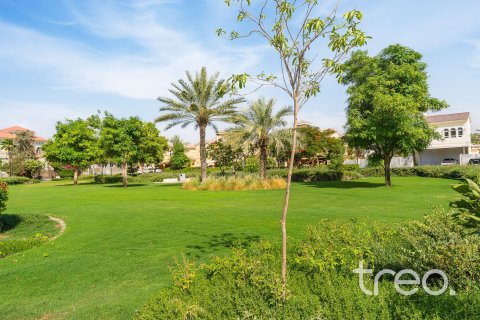 Villa en Hacienda, The Villa, Dubai, 5 dormitorios, 450.02 m², № 123603 - foto 10