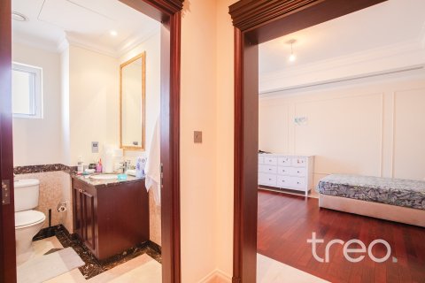 Снять в аренду виллу в Арабиан Ранчес, Дубай: 6 спален, 757.35м², № 123601 - фото 16