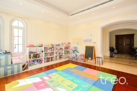 Снять в аренду виллу в Арабиан Ранчес, Дубай: 6 спален, 757.35м², № 123601 - фото 24