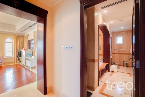 Снять в аренду виллу в Арабиан Ранчес, Дубай: 6 спален, 757.35м², № 123601 - фото 28