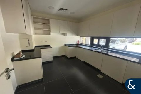 Townhouse in DAMAC Hills (Akoya by DAMAC), Dubai 3 bedrooms, 253 sq.m. № 74448 - photo 3