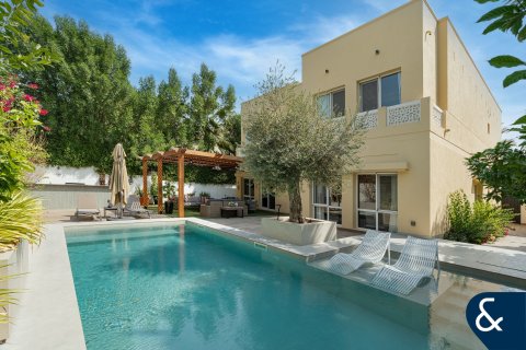 فيلا في Meadows, دبي 5 غرف نوم , 381 م² رقم 74444 - صورة 1