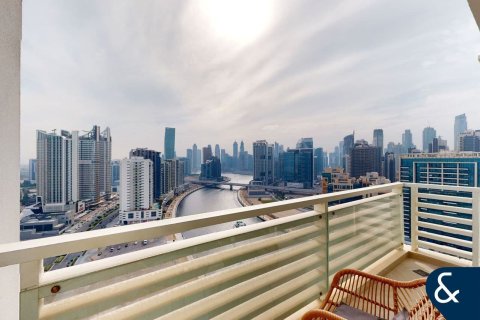 Apartment in Clayton Residency, Business Bay, Dubai 2 bedrooms, 97 sq.m. № 74446 - photo 1