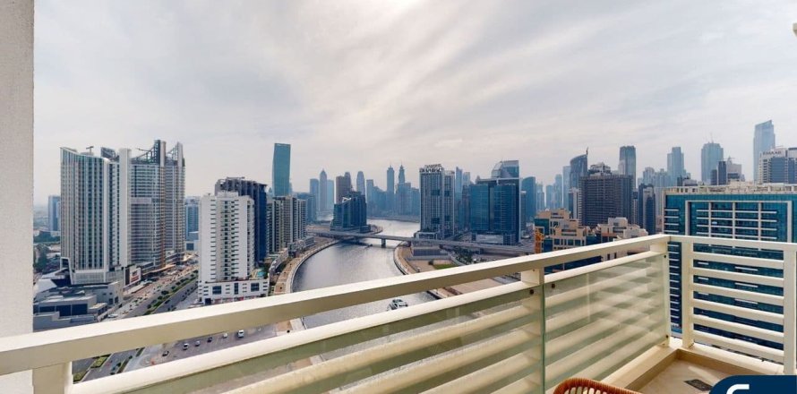 Квартира в Clayton Residency, Бизнес-Бэй, Дубай, 2 спальни, 97м², № 74446