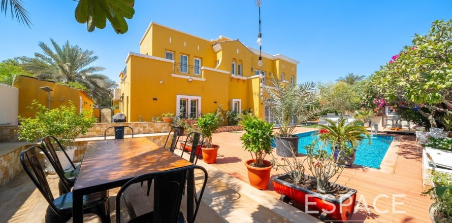 Villa à Arabian Ranches, Dubai, 6 chambres, 480 m², № 61852