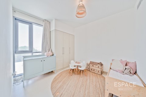 Купить виллу в Дубай Хилс Эстейт, Дубай: 4 спальни, 230м², № 61850 - фото 11