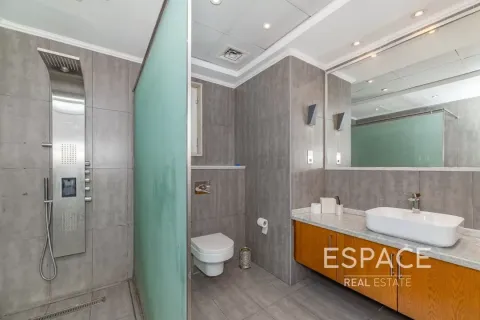 Villa in Regional, Jumeirah Park, Dubai 4 bedrooms, 403 sq.m. № 61851 - photo 9