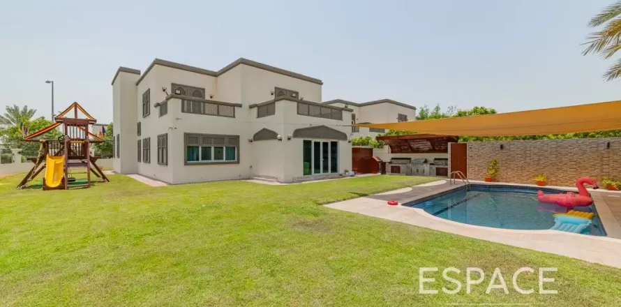 Villa in Regional, Jumeirah Park, Dubai 4 bedrooms, 403 sq.m. № 61851