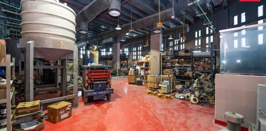 Campo de trabajo en Al Furjan, Dubai, 202 m², № 77738