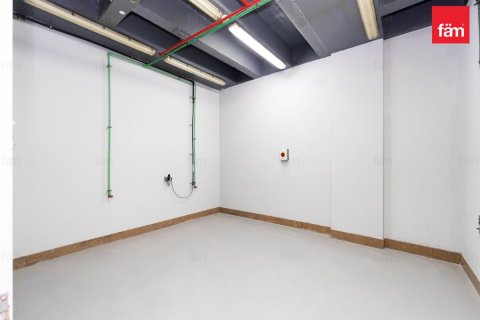 Campo de trabajo en Al Furjan, Dubai, 202 m², № 77738 - foto 8