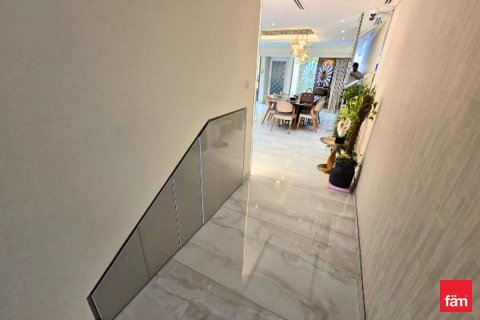 Adosado en Meydan, Dubai, 4 dormitorios, 218 m², № 77735 - foto 23