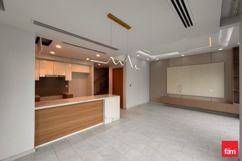 Adosado en Dubai, 4 dormitorios, 231.1 m², № 77736 - foto 3
