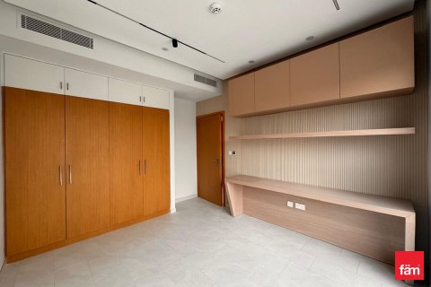 Adosado en Dubai, 4 dormitorios, 231.1 m², № 77736 - foto 17