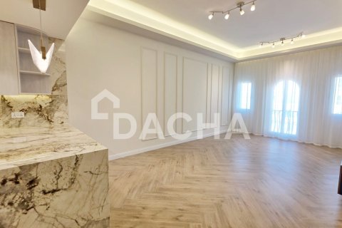 Квартира в Discovery Gardens, Дубай, 2 спальни, 123м², № 104942
