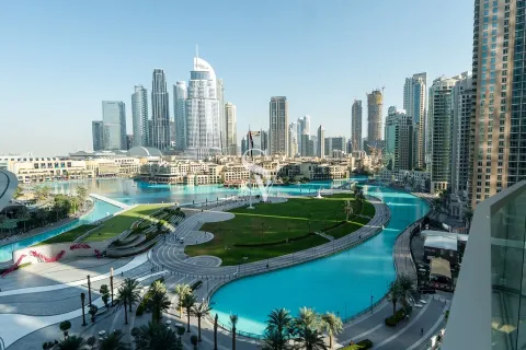 Apartment in Downtown Dubai (Downtown Burj Dubai), Dubai 3 bedrooms, 173 sq.m. № 105592 - photo 11