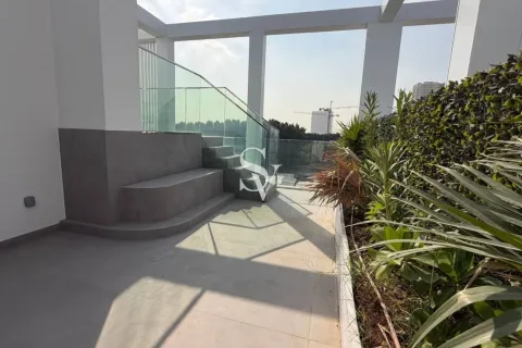 Townhouse in Al Barari, Dubai 4 bedrooms, 180 sq.m. № 105591 - photo 4