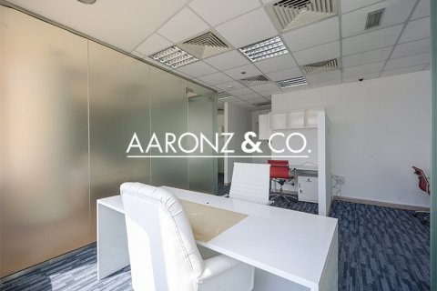 Bureau à Jumeirah Lake Towers, Dubai, 86 m², № 89096 - photo 4