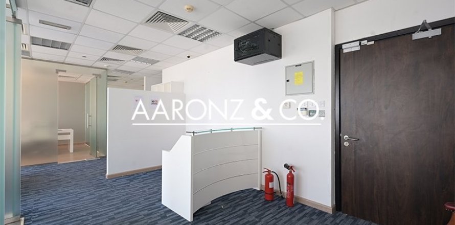 Bureau à Jumeirah Lake Towers, Dubai, 86 m², № 89096