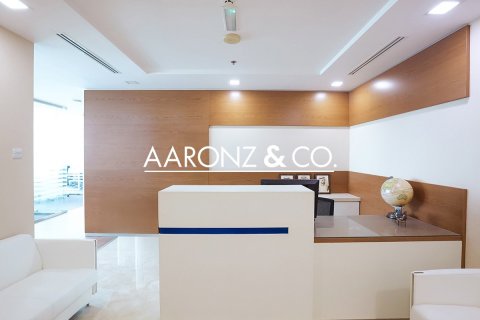 Bureau à Jumeirah Lake Towers, Dubai, 160 m², № 89098